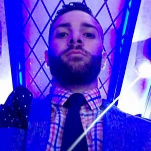 Meet your Posher, Hytham